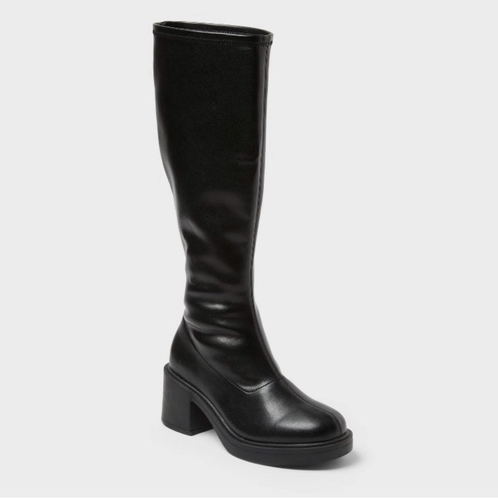 *SOLD* Black Heeled Knee-High Boots